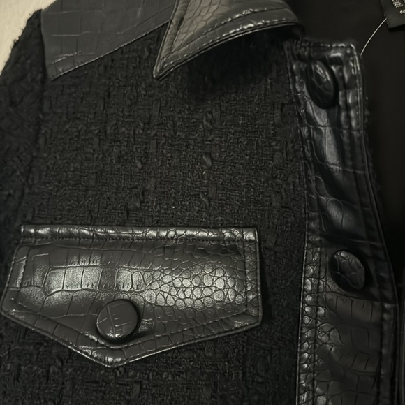 Jacket - Picture 5 of 7